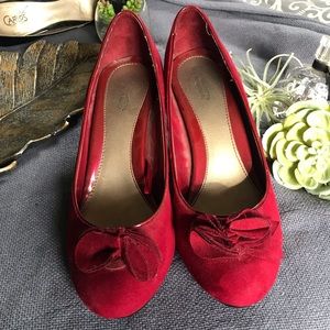 Croft & Barrow • Red Suede Pumps